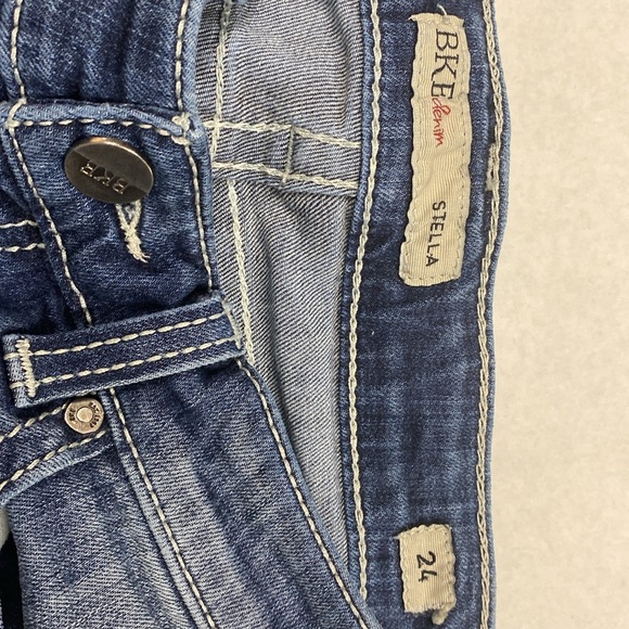 Women’s BKE Stella brand Jeans denim undone hem stretch skinny size 24 - Picture 3 of 7